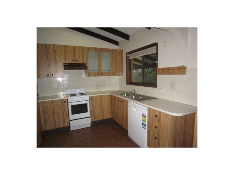 52 Cotlew Street, Southport QLD 4215