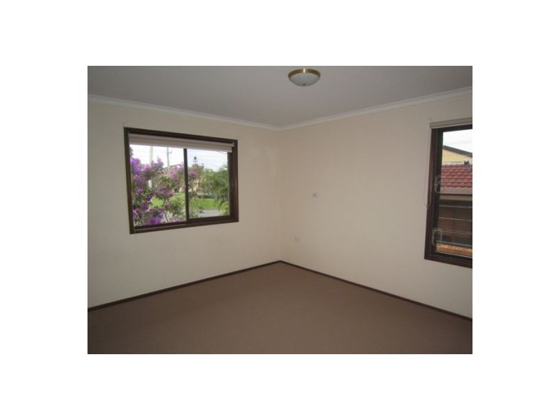 52 Cotlew Street, Southport QLD 4215