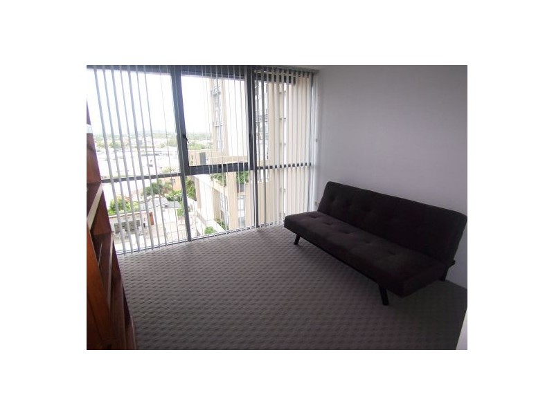 218/105 Scarborough Street, Southport QLD 4215