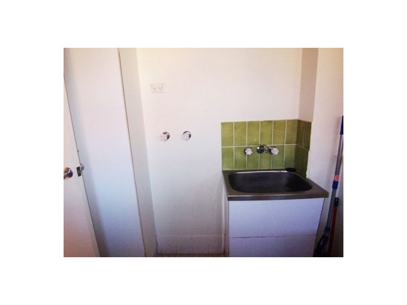 5/211 Scarborough Street, Southport QLD 4215