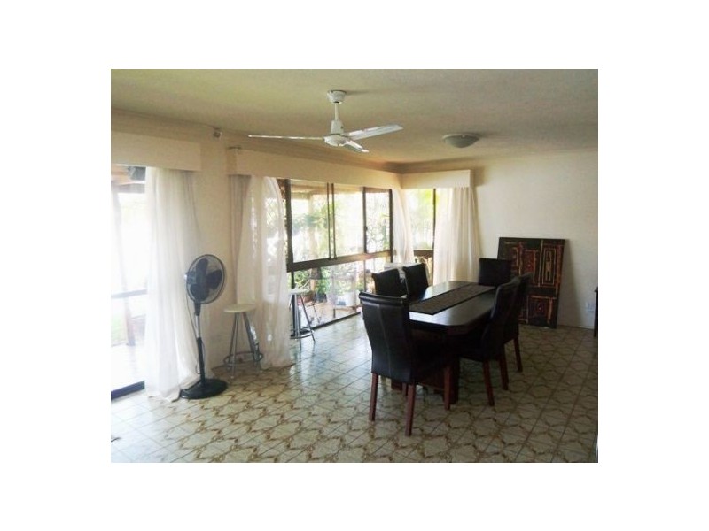 98 Regatta Parade, Southport QLD 4215