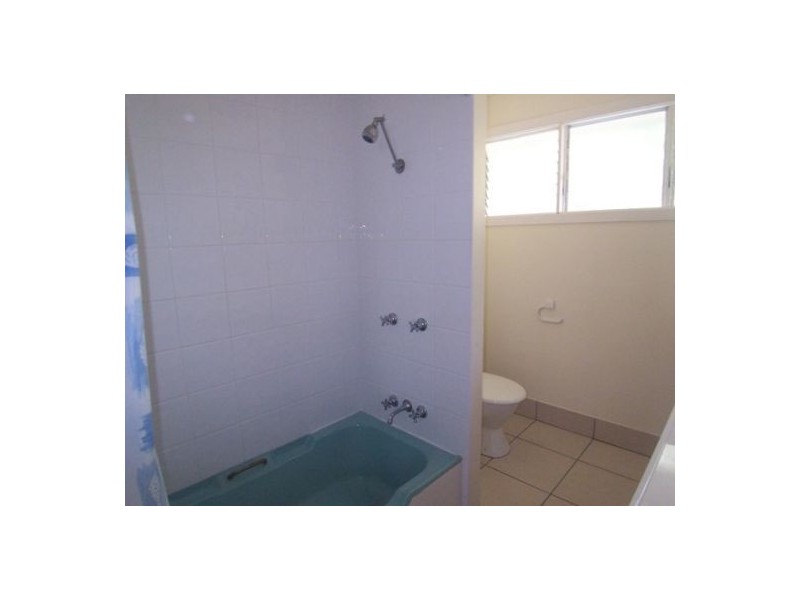 55 Kindra Street, Southport QLD 4215