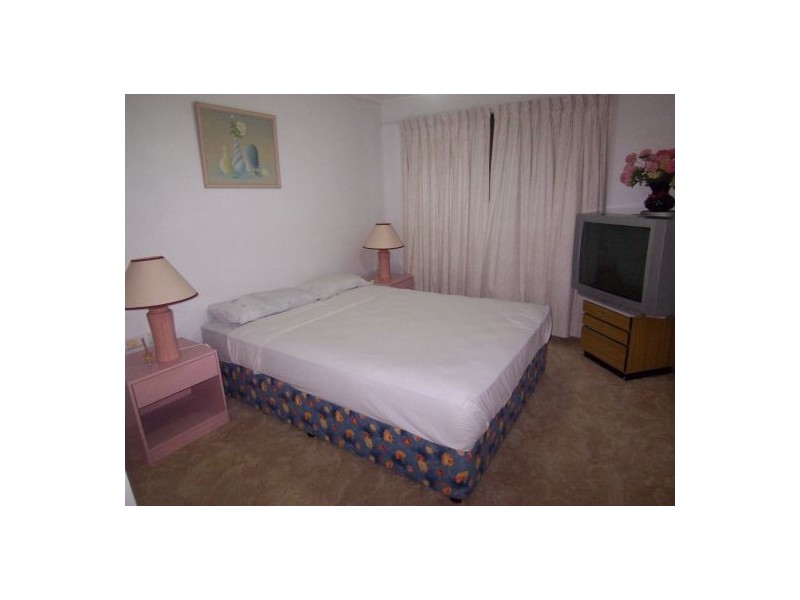 19/164 High Street, Southport QLD 4215