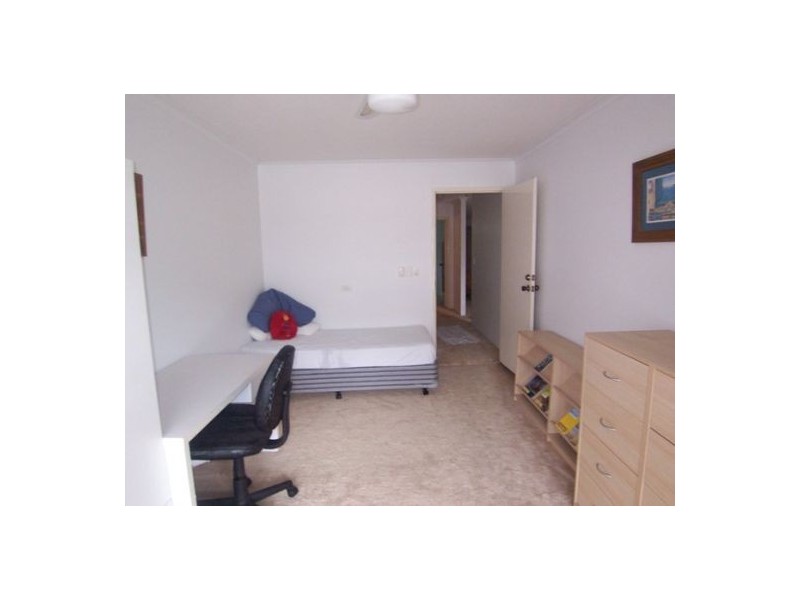 19/164 High Street, Southport QLD 4215