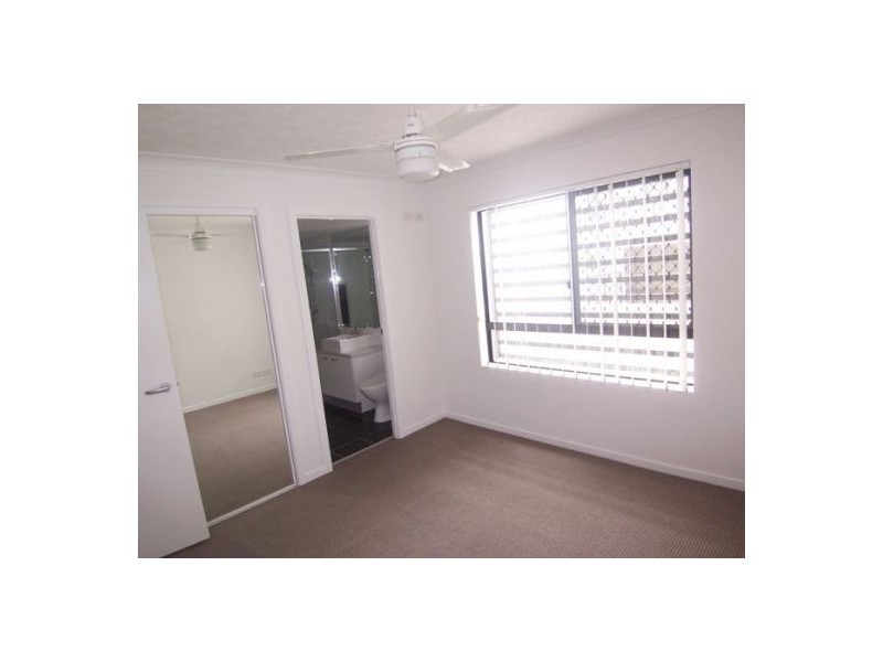 19/15  Lloyd Street, Southport QLD 4215