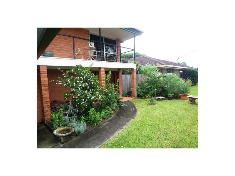 17 Grevillia, Southport QLD 4215