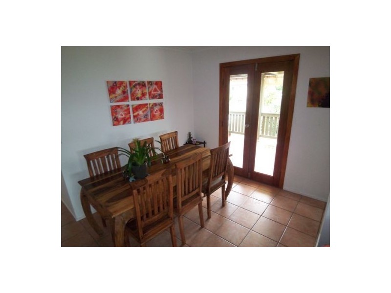 17 Grevillia, Southport QLD 4215