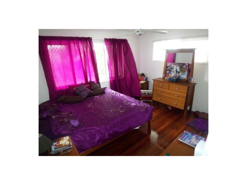 17 Grevillia, Southport QLD 4215