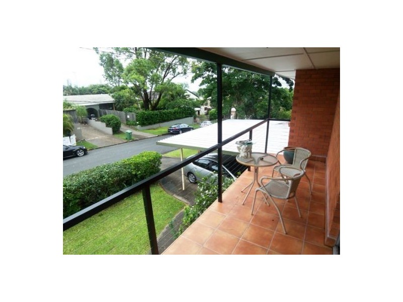 17 Grevillia, Southport QLD 4215