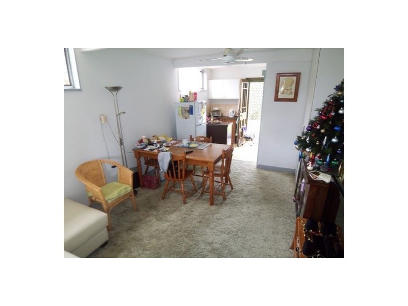 17 Grevillia, Southport QLD 4215