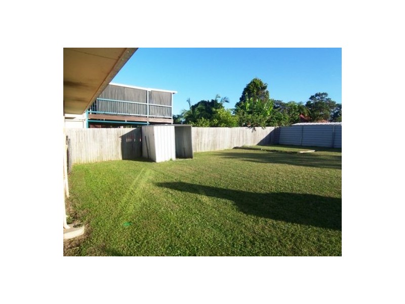 57 Woomera Cres, Southport QLD 4215