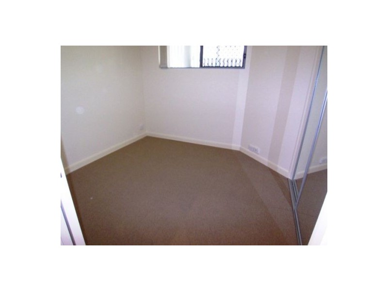 5/148 High Street, Southport QLD 4215