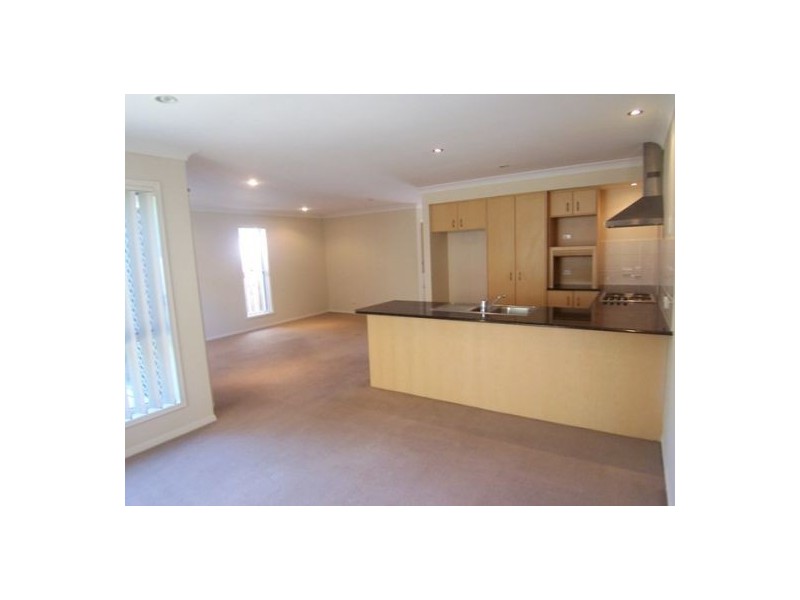 9/38-40 Robert Street, Labrador QLD 4215