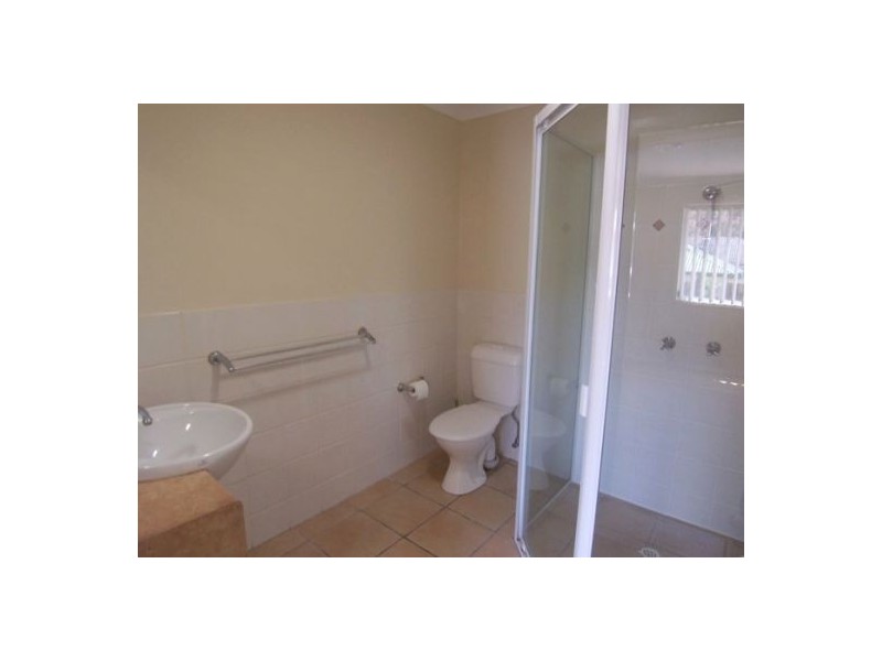 9/38-40 Robert Street, Labrador QLD 4215