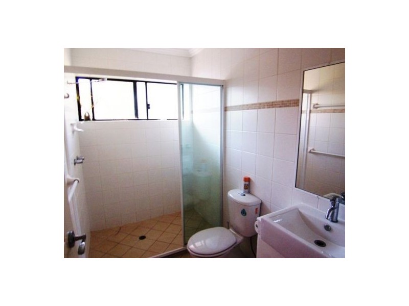 2/19 Beale Street, Southport QLD 4215