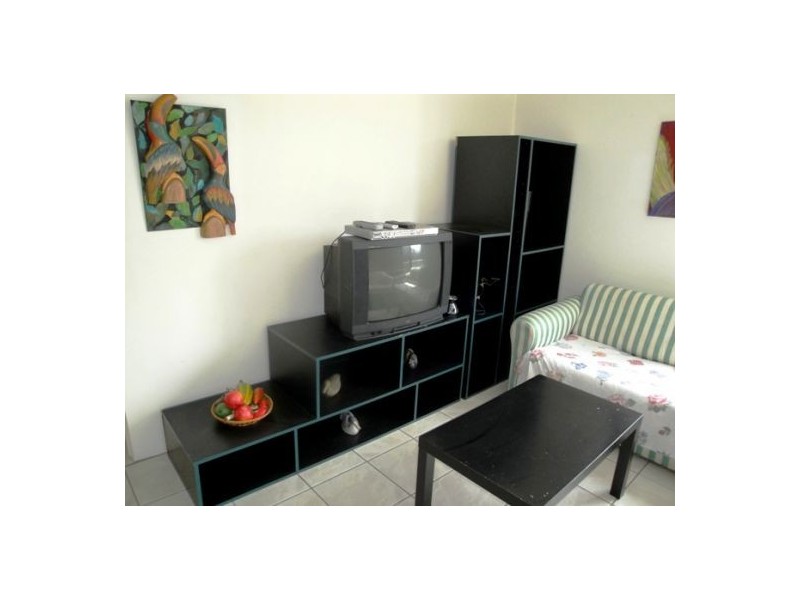 7/4 Baker Avenue, Labrador QLD 4215