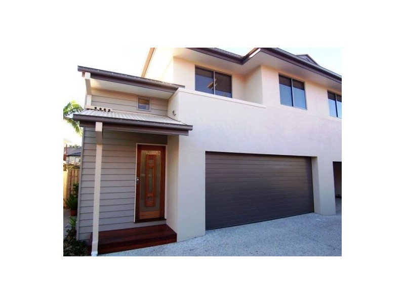 2/59 Muir Street, Labrador QLD 4215