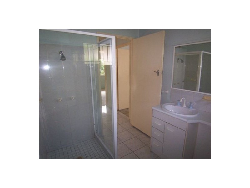 1/13 Walton Street, Southport QLD 4215