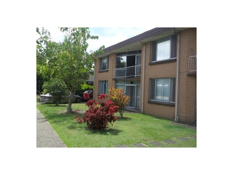 4/260 Stanhill Drive, Chevron Island QLD 4217