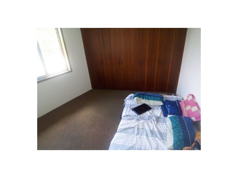 4/260 Stanhill Drive, Chevron Island QLD 4217