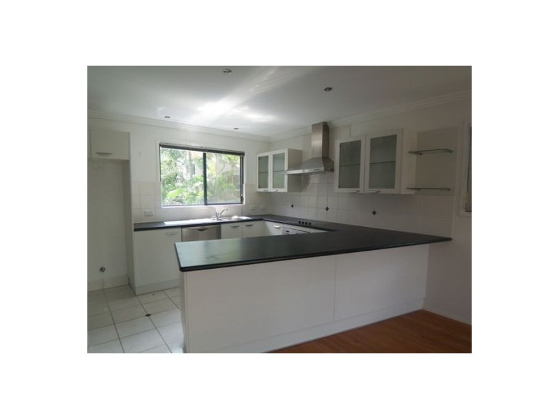 3/5  Taylor Street, Biggera Waters QLD 4216