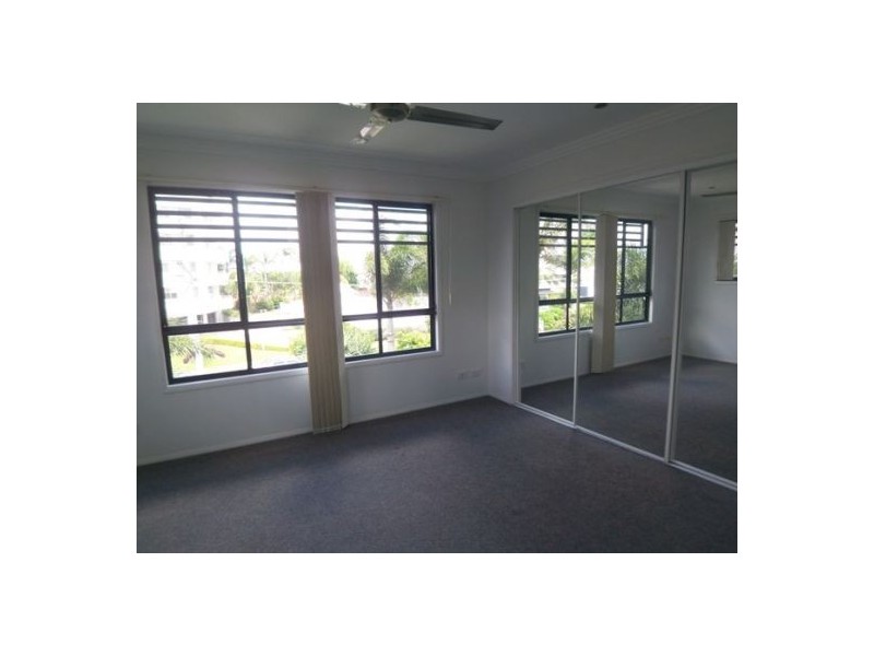 3/5  Taylor Street, Biggera Waters QLD 4216