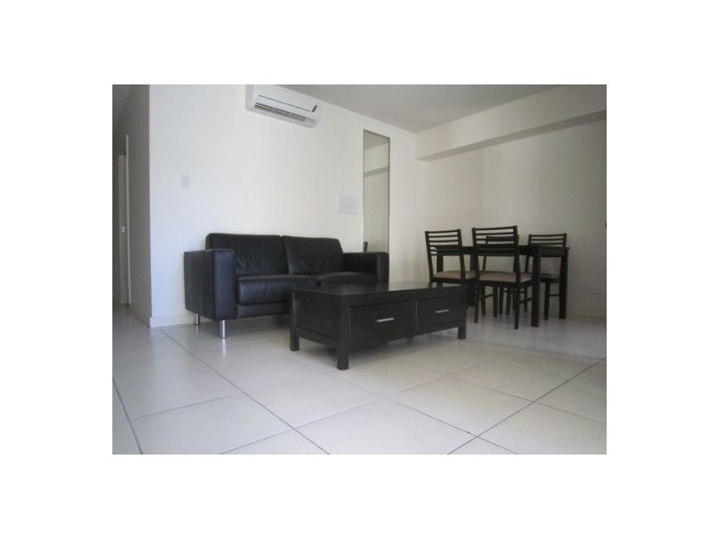 12/148 High Street, Southport QLD 4215