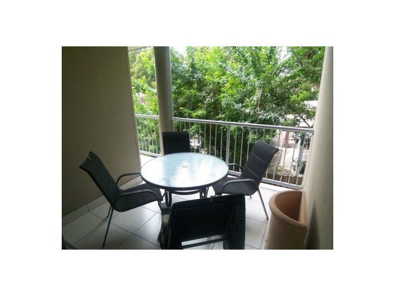 12/148 High Street, Southport QLD 4215