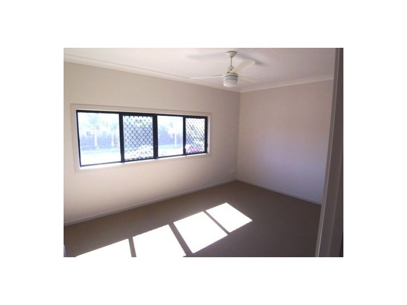 2/34 North Street, Southport QLD 4215