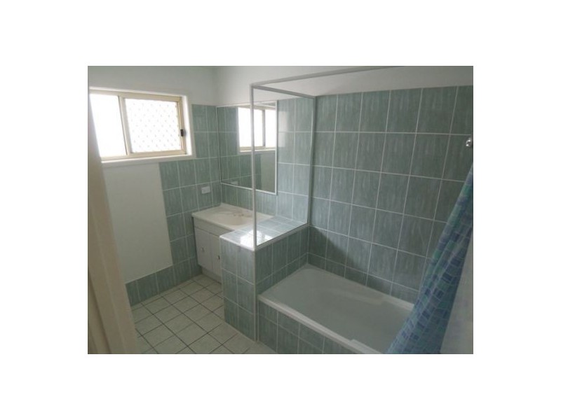 1/117 Minnie, Southport QLD 4215