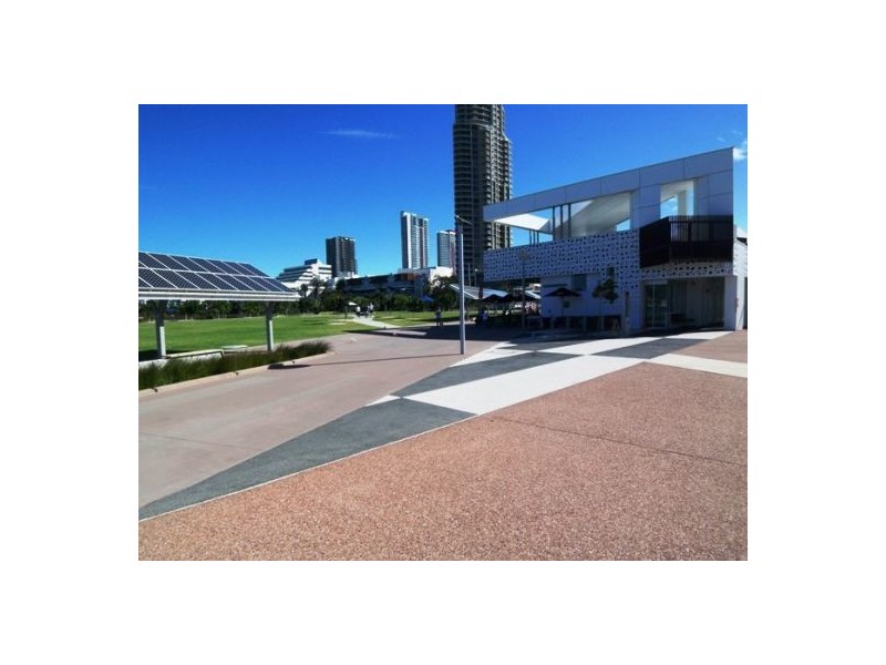 1/117 Minnie, Southport QLD 4215