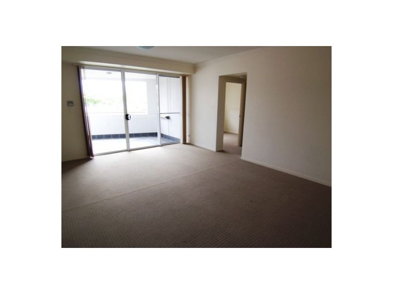 17/6-10 Rose Street, Southport QLD 4215