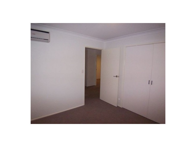 19 Freda Street, Ashmore QLD 4214