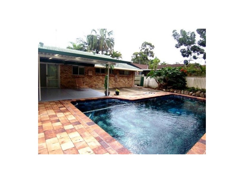 19 Freda Street, Ashmore QLD 4214