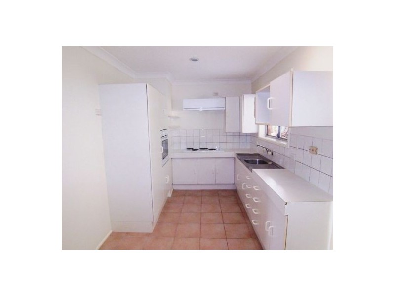 19 Freda Street, Ashmore QLD 4214