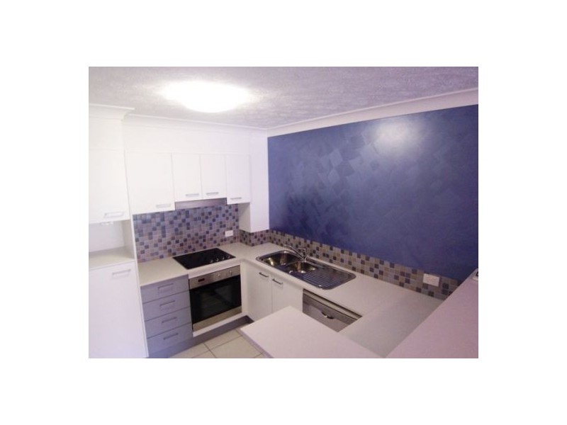 7/15 Lloyd Street, Southport QLD 4215