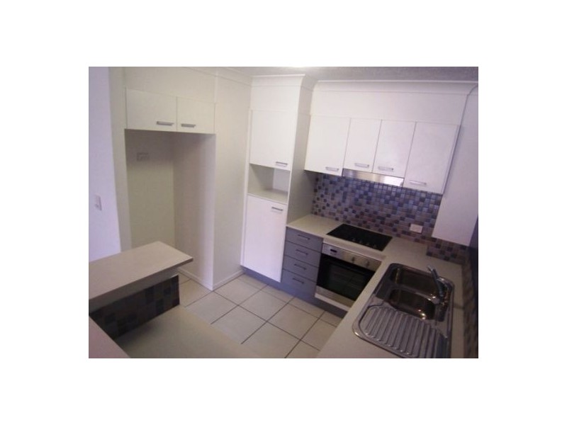 7/15 Lloyd Street, Southport QLD 4215