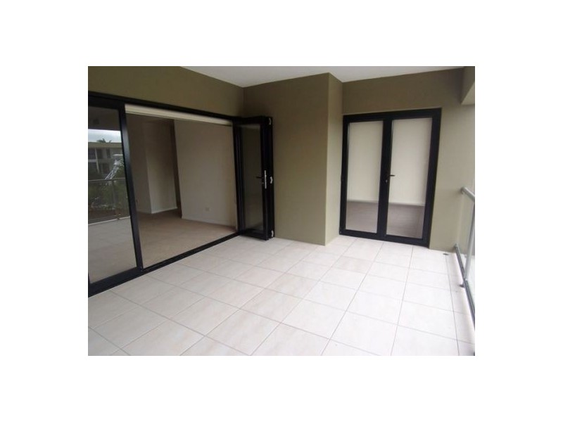 6/36 Oatland Esplanade, Runaway Bay QLD 4216