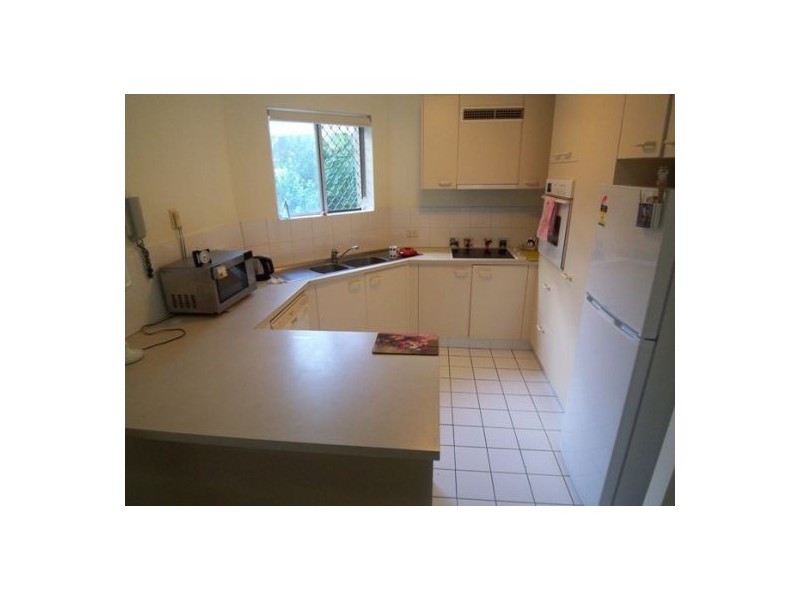 17/19 Heath, Southport QLD 4215