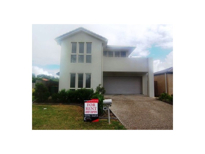 12 Marks Drive, Varsity Lakes QLD 4227