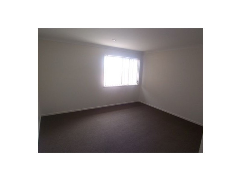 12 Marks Drive, Varsity Lakes QLD 4227