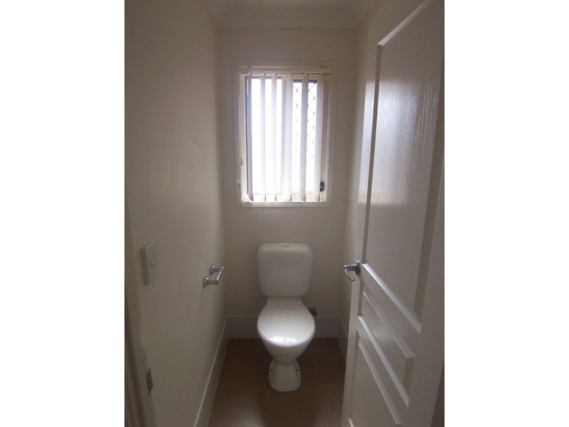 12 Marks Drive, Varsity Lakes QLD 4227