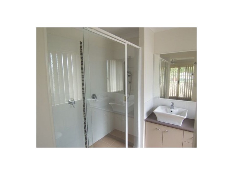 12 Marks Drive, Varsity Lakes QLD 4227