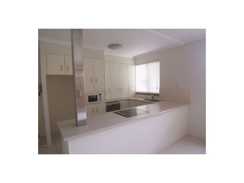 15/490 Marine Parade, Biggera Waters QLD 4216