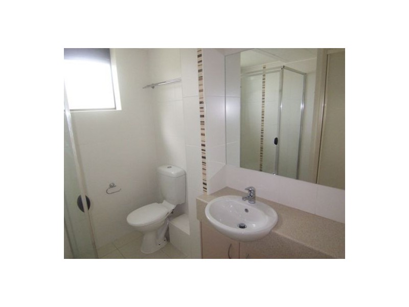 15/490 Marine Parade, Biggera Waters QLD 4216