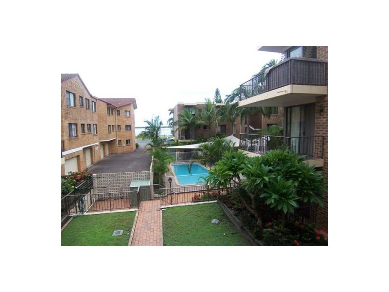 15/490 Marine Parade, Biggera Waters QLD 4216