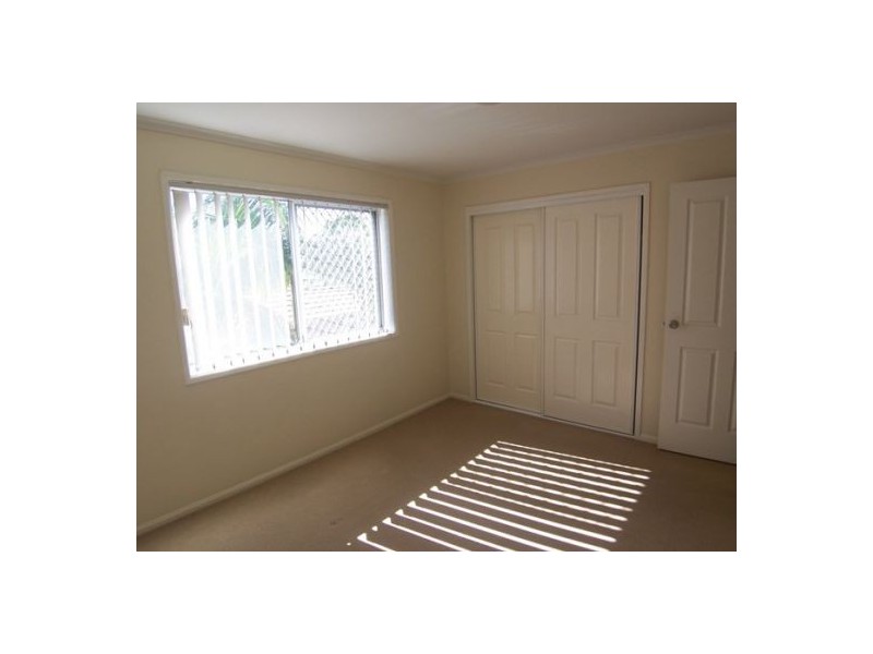 6a/164 Frank Street, Labrador QLD 4215