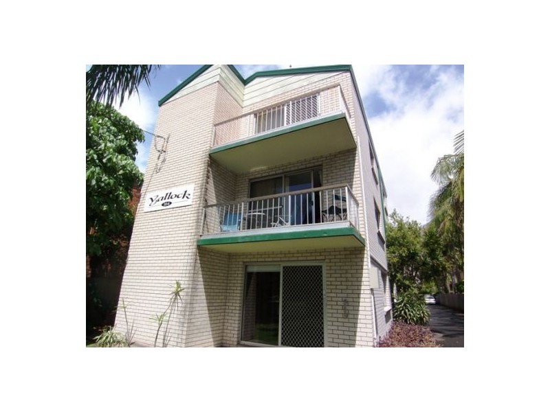 6a/164 Frank Street, Labrador QLD 4215