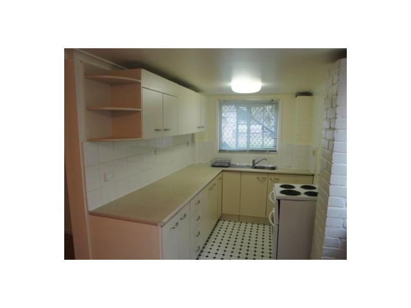 193 Scarborough Street, Southport QLD 4215