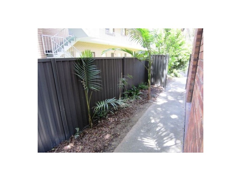 3/13 Baker Street, Labrador QLD 4215